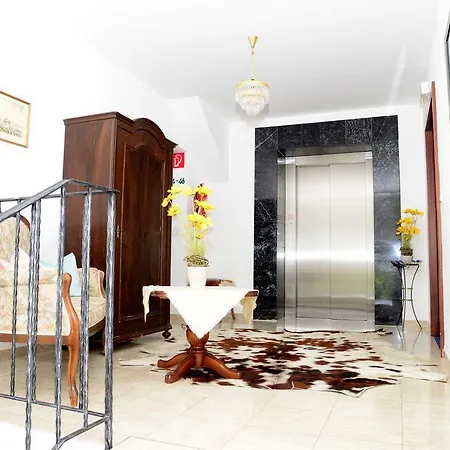 فندق Klein - Seebodenerhof 2*